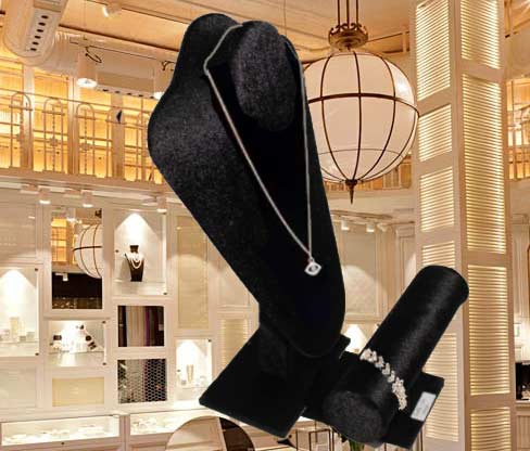 Exhibidor de Collares parta mostrador de terciopelo blanco o negro en venta en exhibidores flores